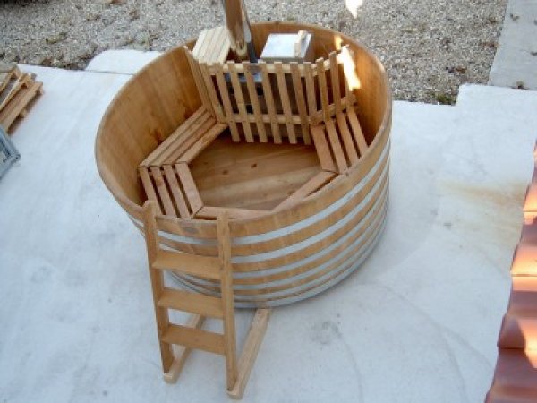 Badebottich Badefass Hottub Hotpot für 4 Personen